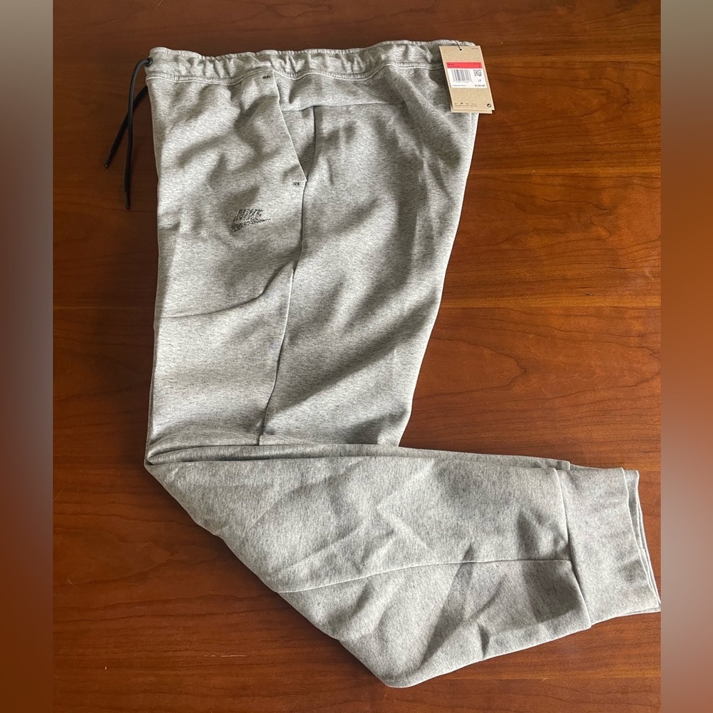 New Nike Sportswear Tech Fleece Jogger Pants DQ4316-063 Dark Heather Gray